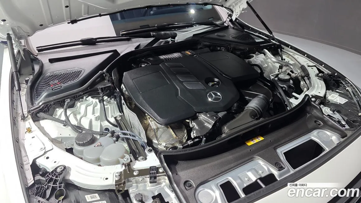 Mercedes-Benz E-Class 2024 из KR, фото 10