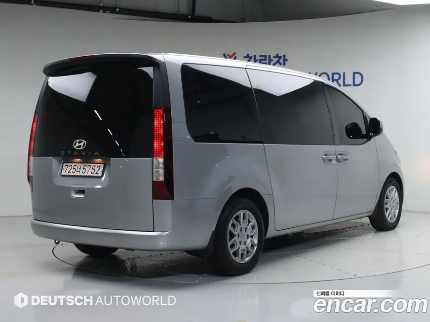 Hyundai Staria 2022 из KR, фото 7