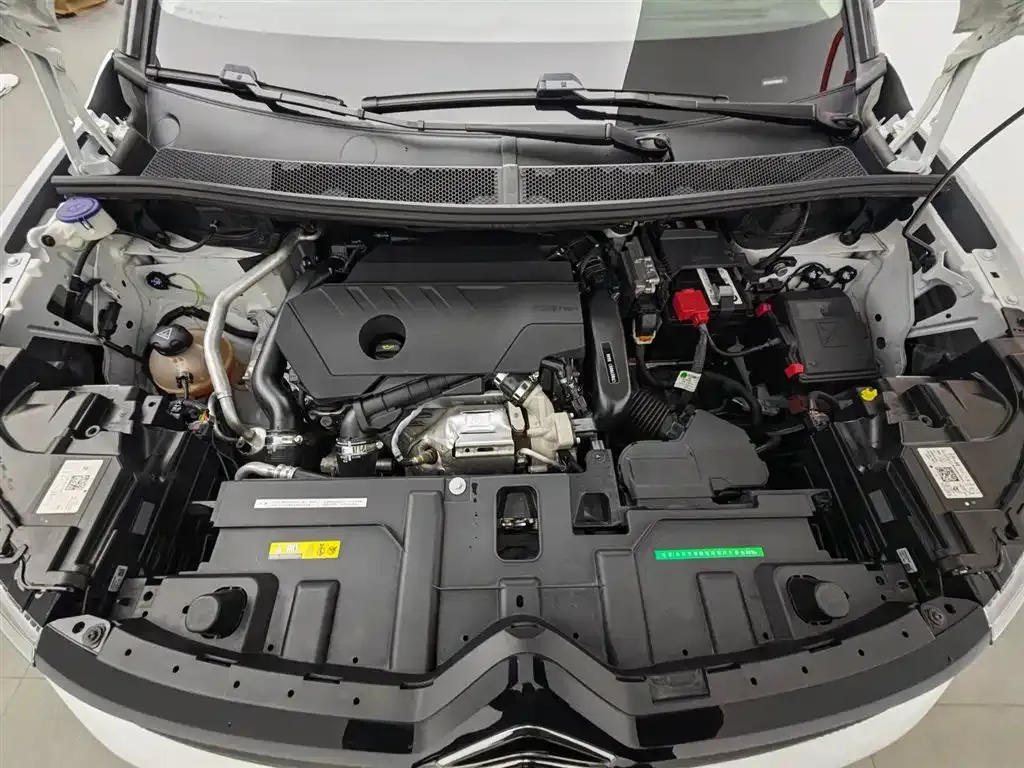 Citroen C5 AIRCROSS 2024 из CN, фото 5