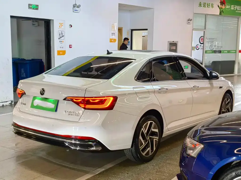 Volkswagen Sagitar 2023 из CN, фото 5