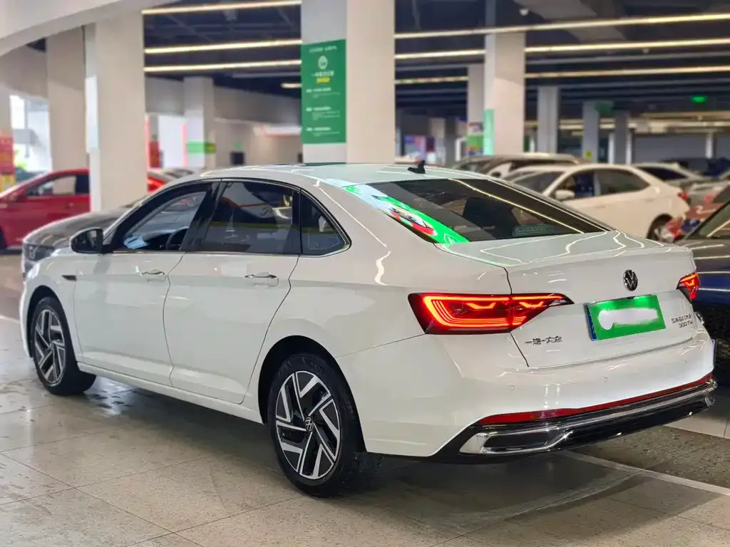 Volkswagen Sagitar 2023 из CN, фото 2