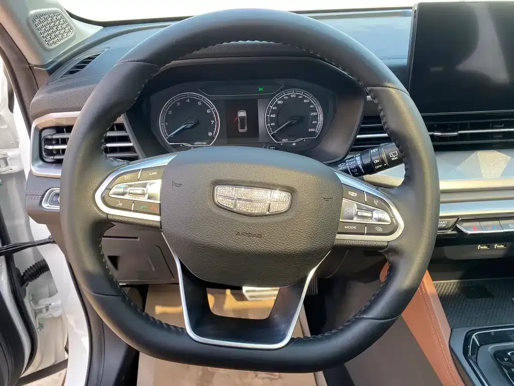 Geely Vision X6 2022 из CN, фото 8