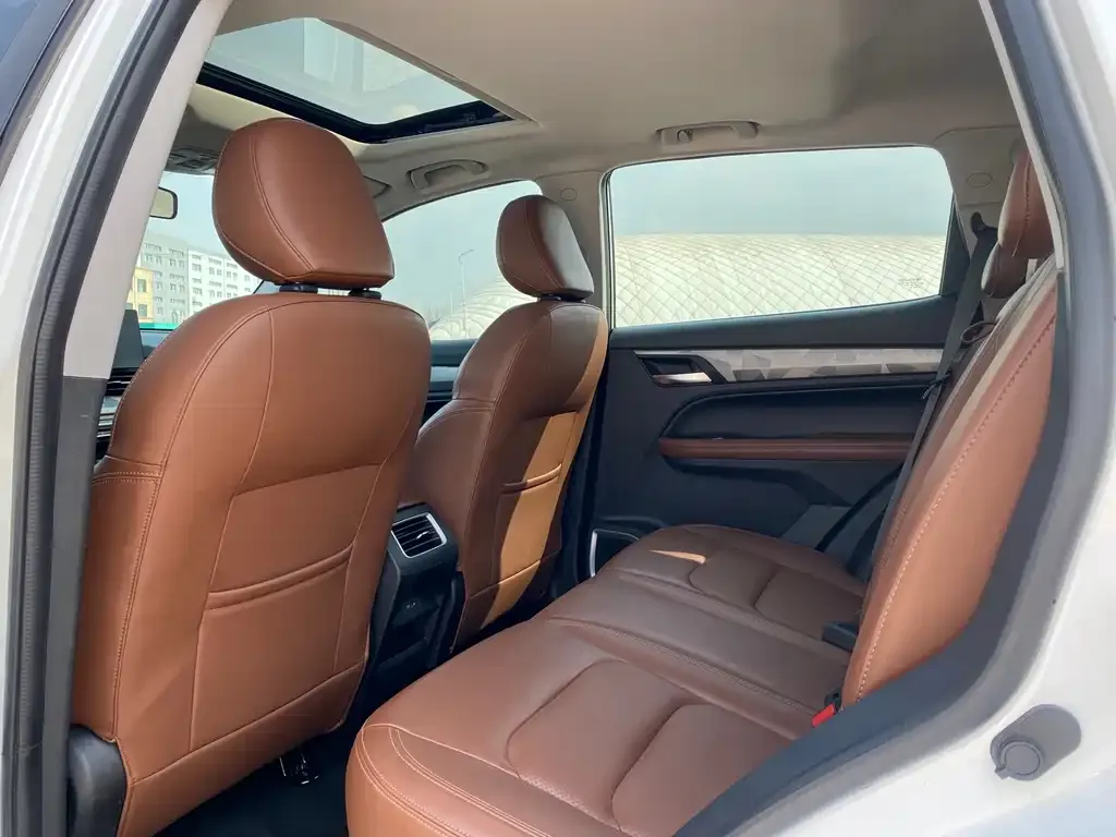 Geely Vision X6 2022 из CN, фото 2
