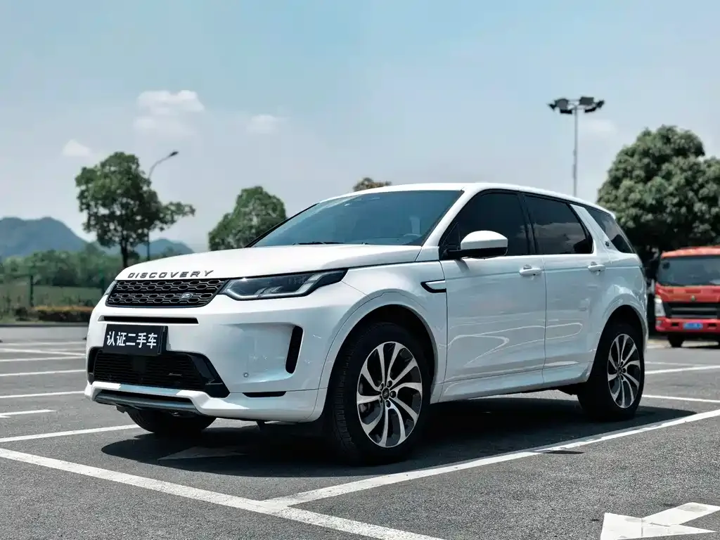 Land Rover Discovery Sport — фото 1