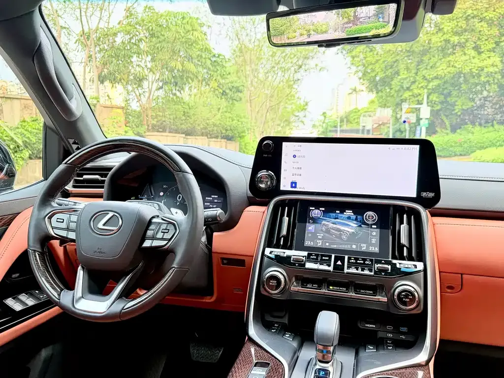 Lexus LX 2026 из CN, фото 7