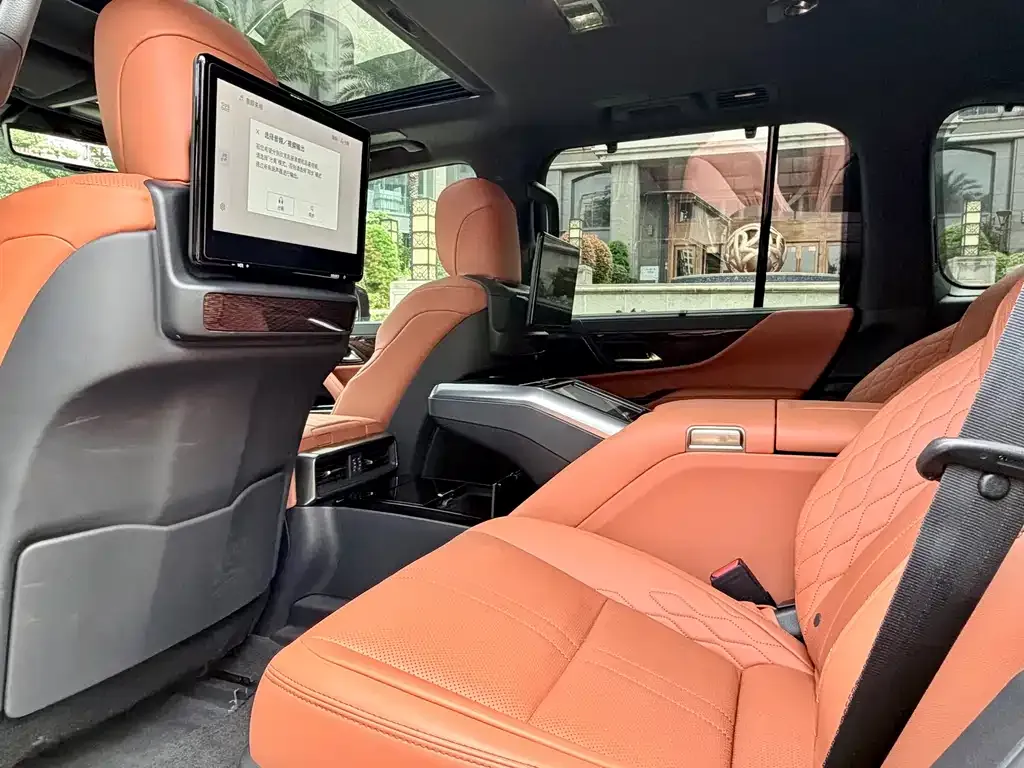Lexus LX 2026 из CN, фото 10