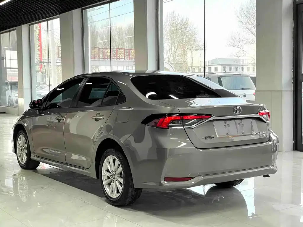 Toyota Corolla 2023 из CN, фото 9