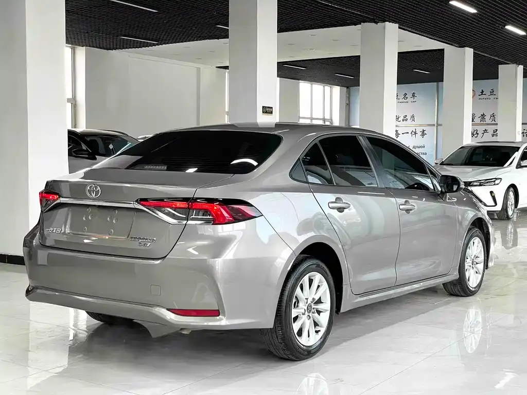 Toyota Corolla 2023 из CN, фото 5