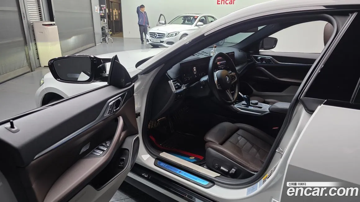 BMW i4 2023 из KR, фото 7