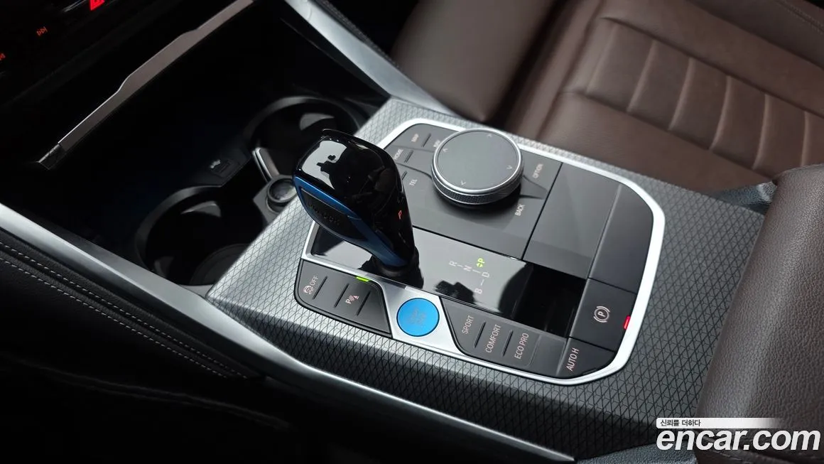 BMW i4 2023 из KR, фото 6