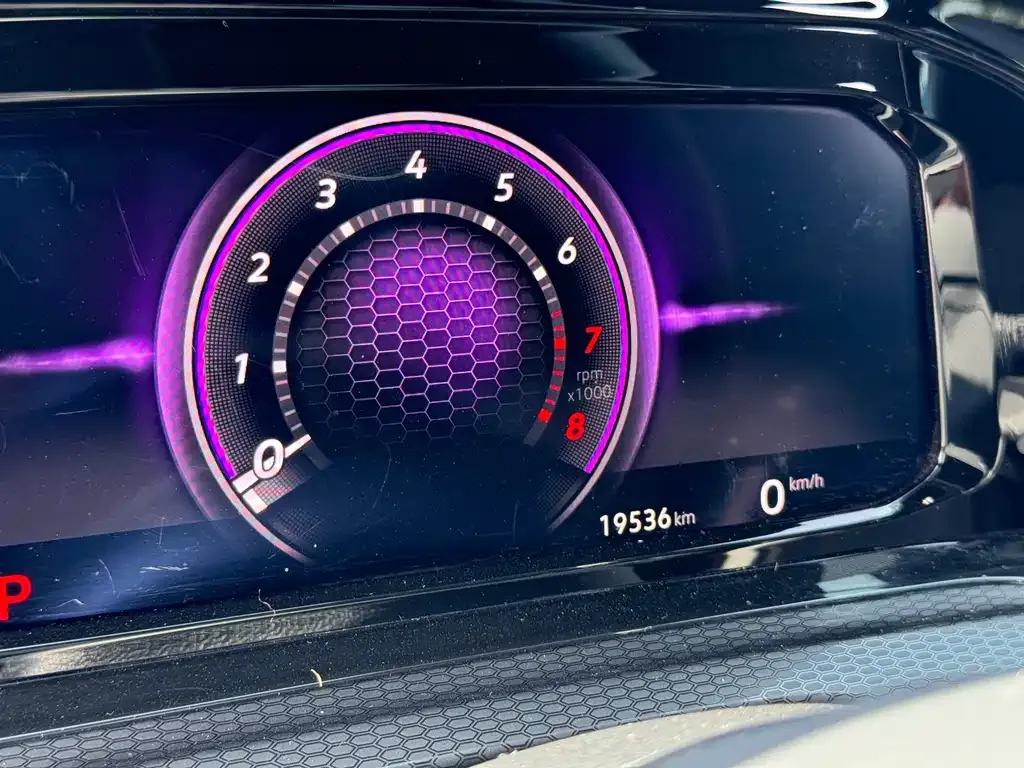 Volkswagen Golf GTI 2023 из CN, фото 10
