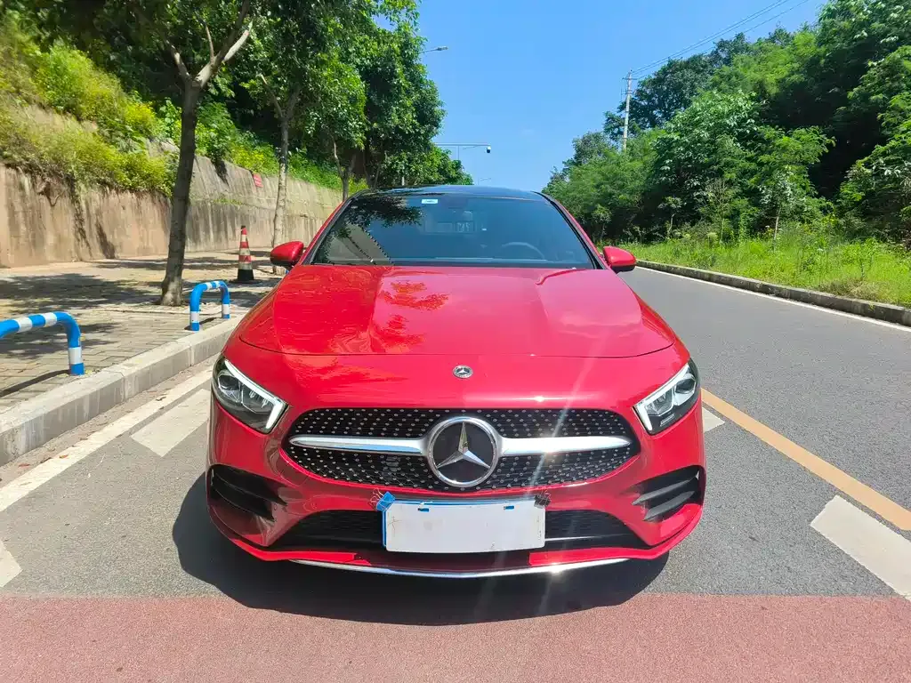 Mercedes-Benz A-Class 2023 из CN, фото 8