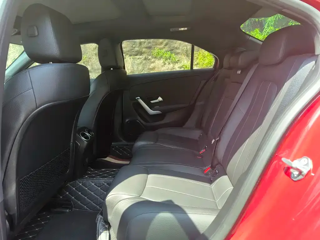 Mercedes-Benz A-Class 2023 из CN, фото 5