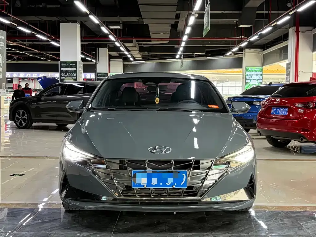 Hyundai Elantra 2023 из CN, фото 9