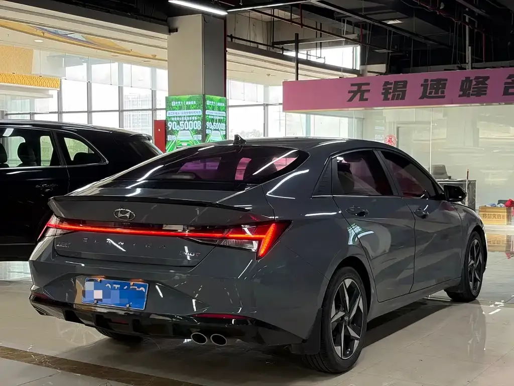 Hyundai Elantra 2023 из CN, фото 8