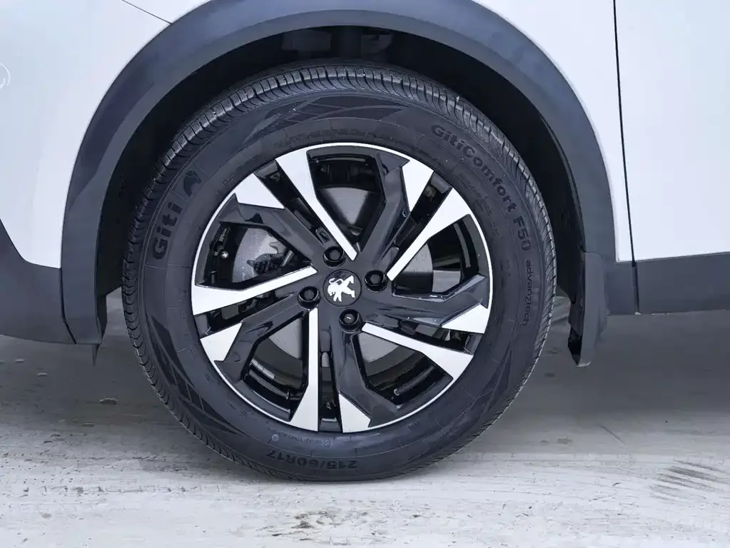 Peugeot 2008 2022 из CN, фото 4