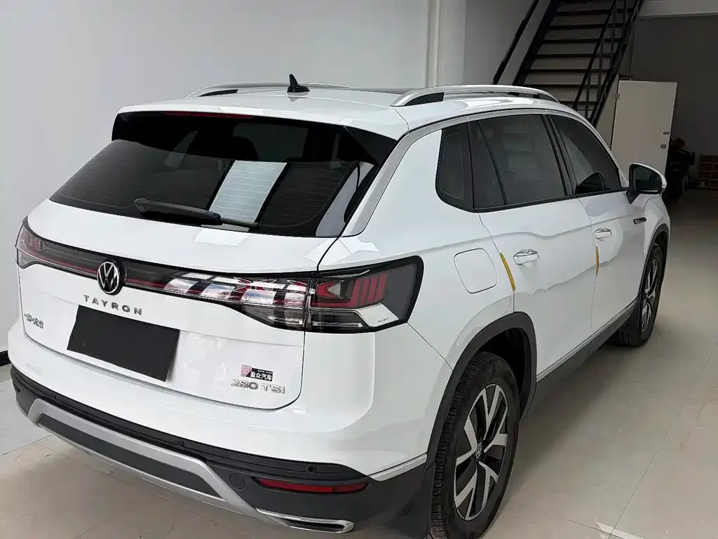 Volkswagen Tayron 2023 из CN, фото 2