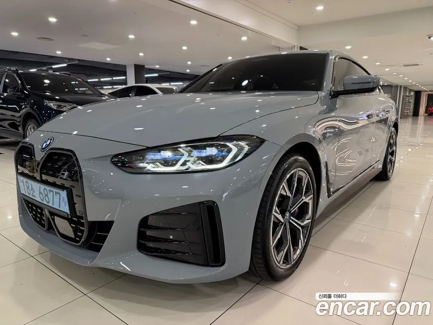 BMW i4 2024 из KR, фото 1