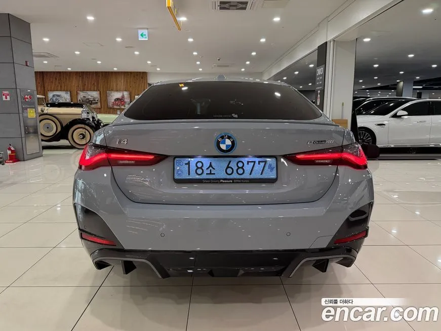 BMW i4 2024 из KR, фото 8