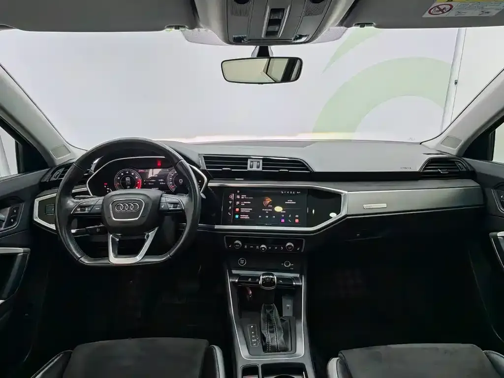 Audi Q3 2023 из CN, фото 7