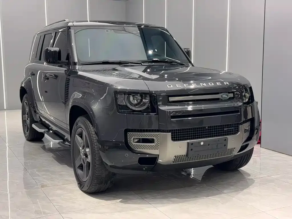 Land Rover Defender — фото 10