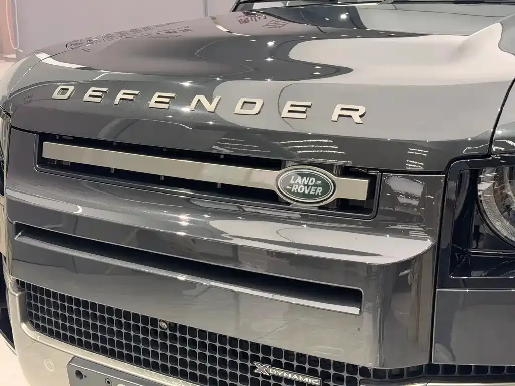 Land Rover Defender — фото 7