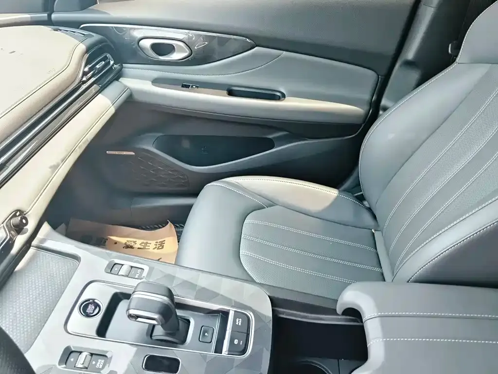 GAC Motor Shadow Leopard — фото 6