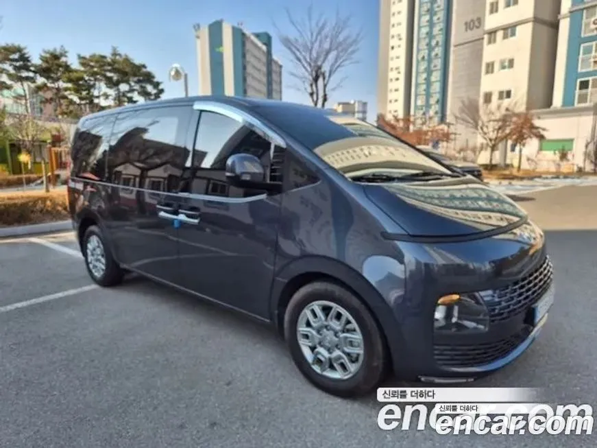Hyundai Staria — фото 9