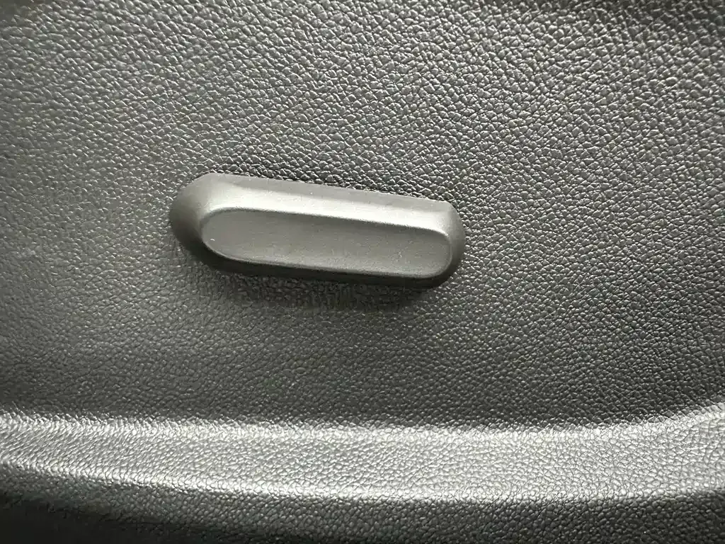 Chevrolet Volando 2023 из CN, фото 7