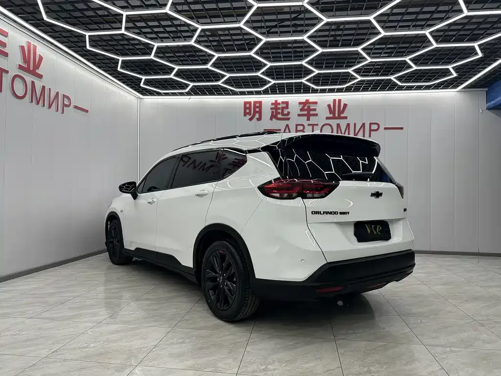 Chevrolet Volando 2023 из CN, фото 8