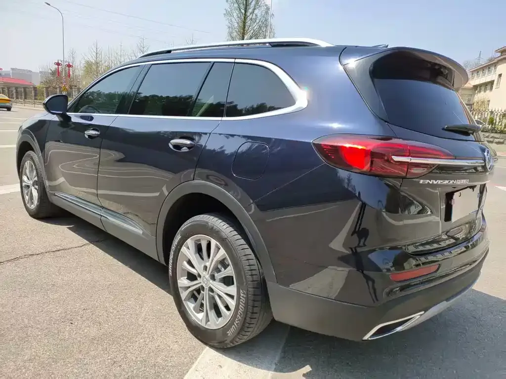 Buick Envision Plus — фото 3