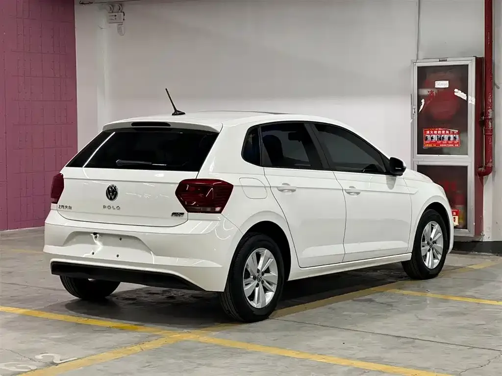 Volkswagen Polo 2021 из CN, фото 10