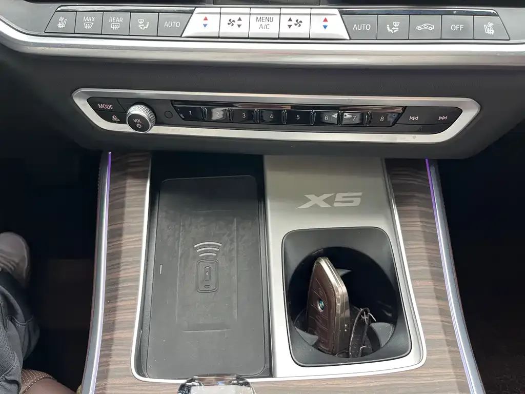 BMW X5 2022 из CN, фото 2