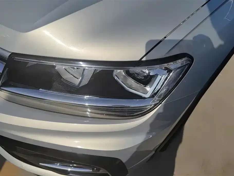 Volkswagen Tiguan L 2021 из CN, фото 4
