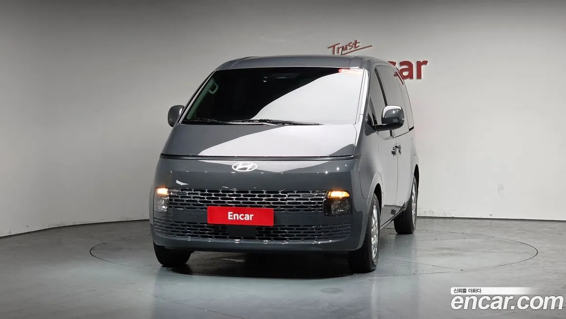 Hyundai Staria 2025 из KR, фото 5