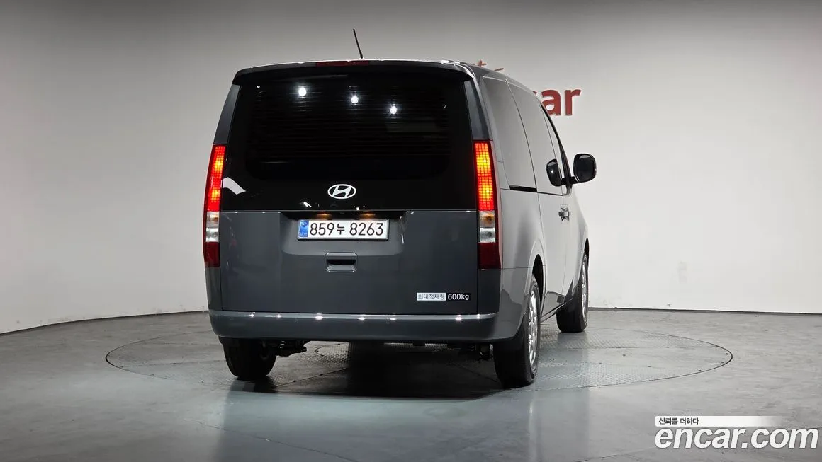 Hyundai Staria 2025 из KR, фото 4