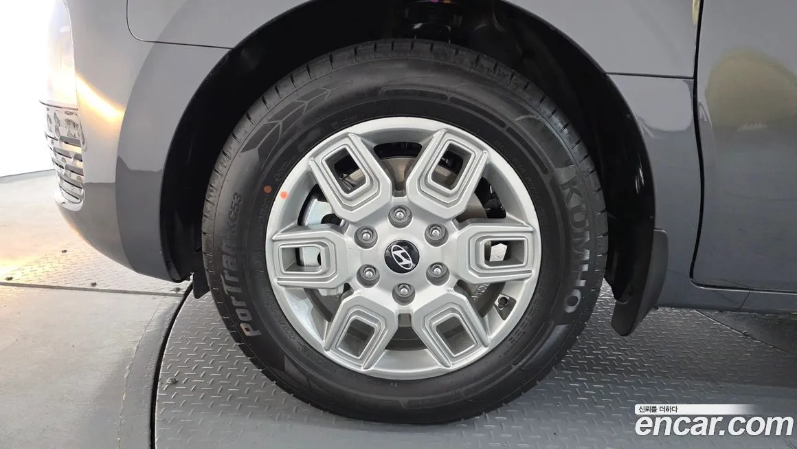 Hyundai Staria 2025 из KR, фото 7