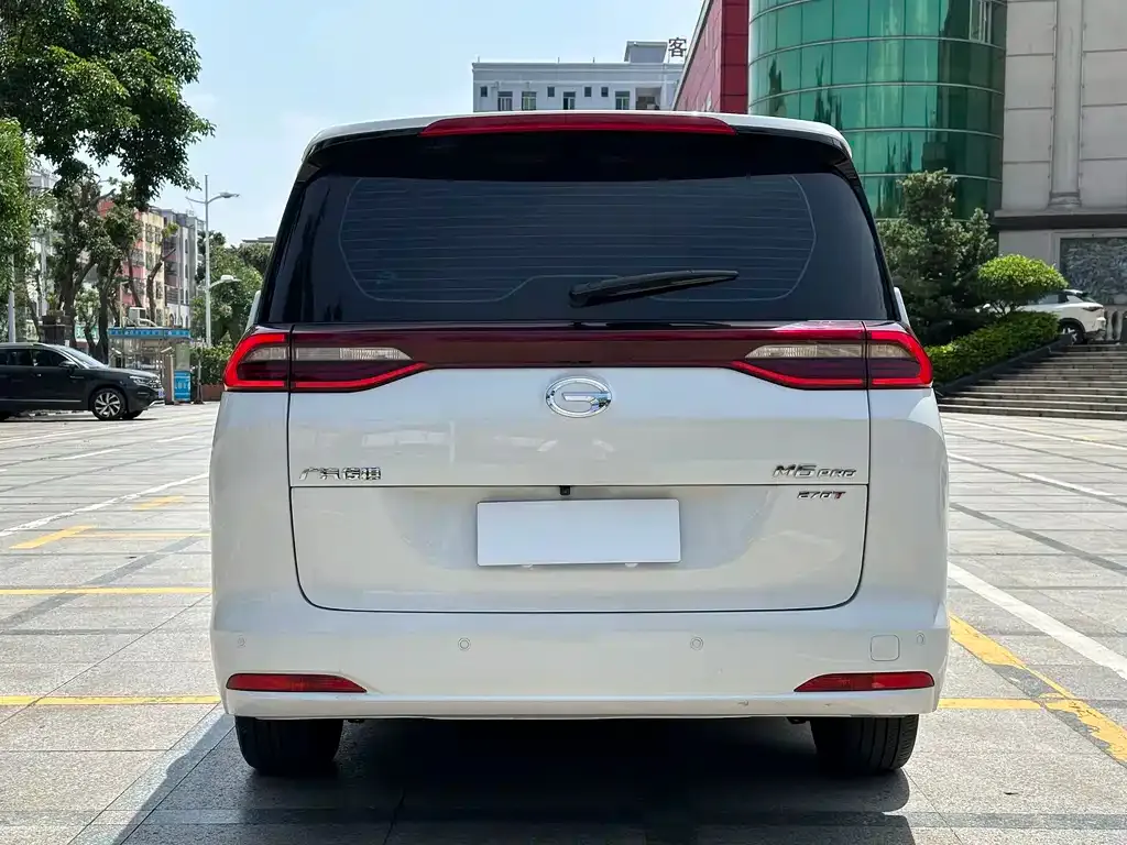 GAC Motor Trumpchi M6 — фото 10