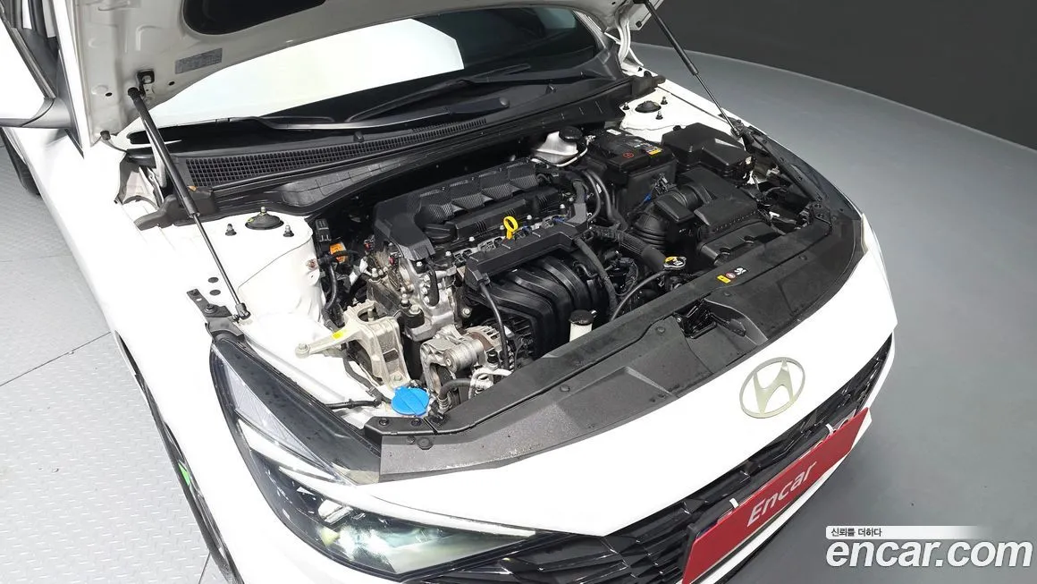 Hyundai AVANTE 2023 из KR, фото 10