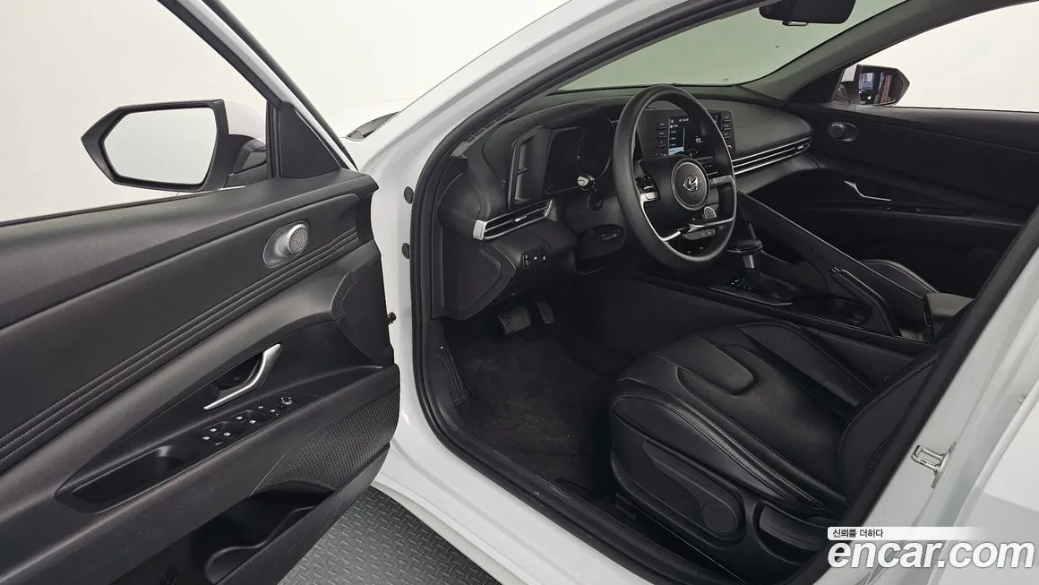 Hyundai AVANTE 2022 из KR, фото 9