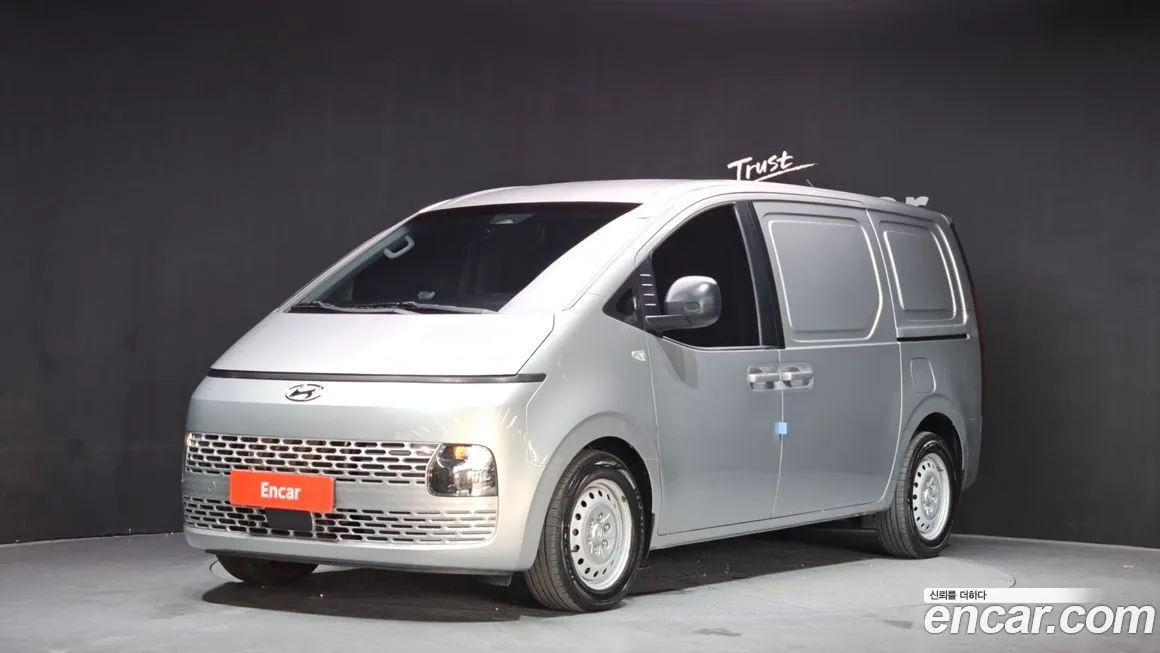 Hyundai Staria 2022 из KR, фото 1