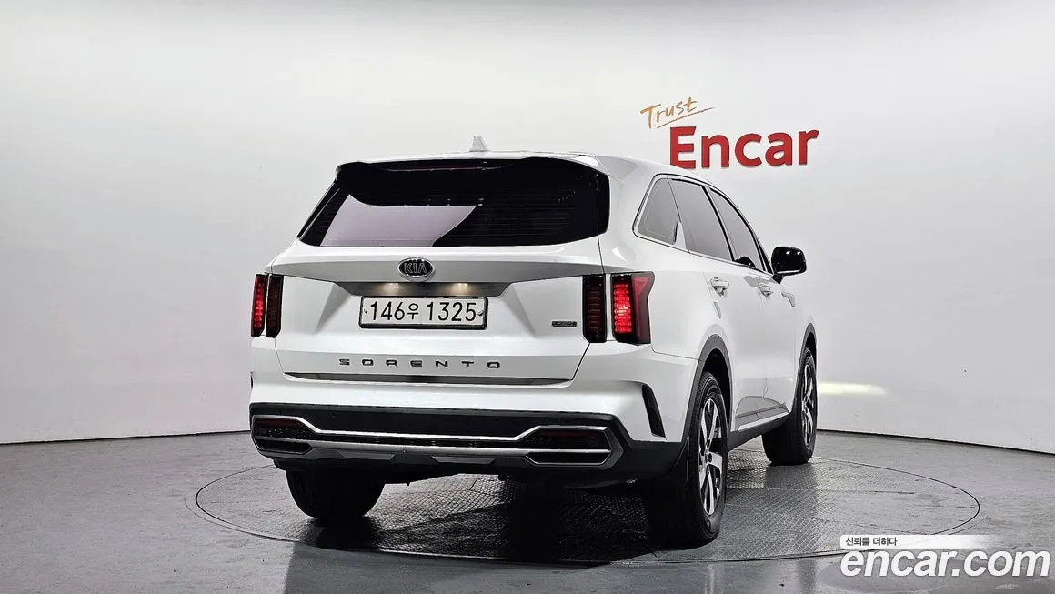 Kia Sorento — фото 5