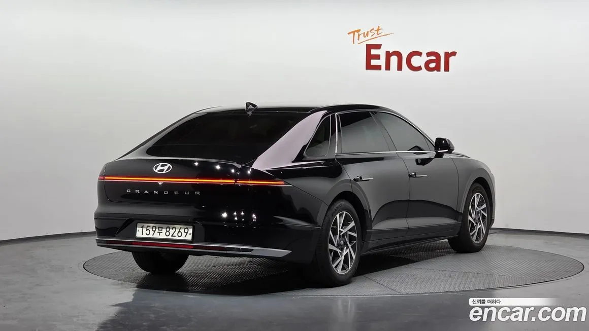Hyundai Grandeur 2023 из KR, фото 3