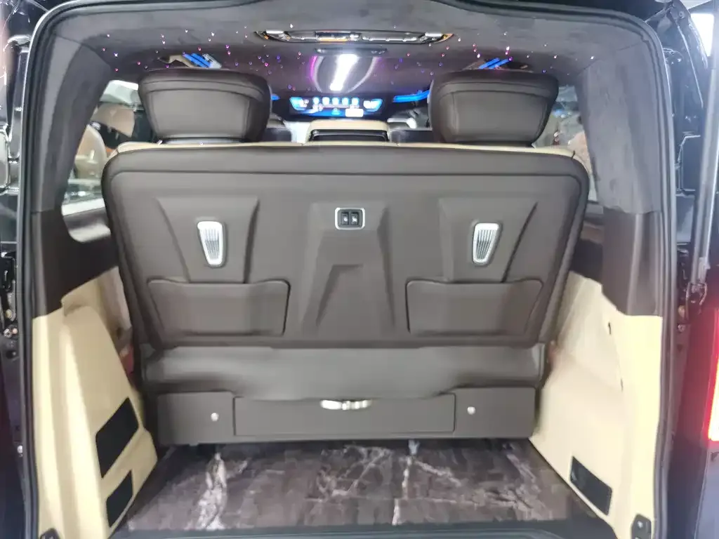 Mercedes-Benz Vito 2023 из CN, фото 6