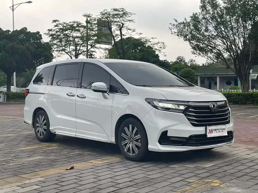Honda Odyssey 2024 из CN, фото 4