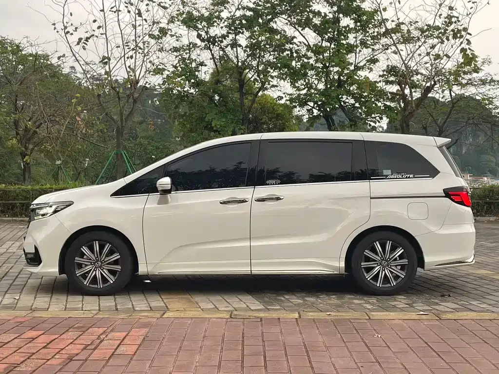 Honda Odyssey 2024 из CN, фото 10
