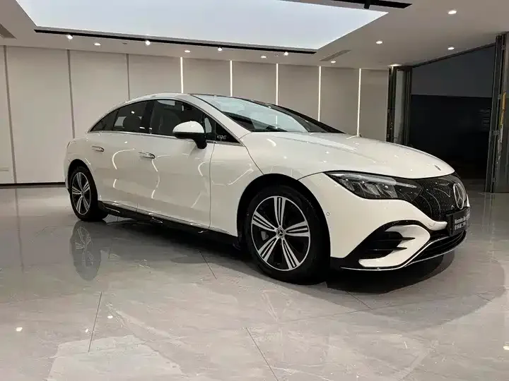 Mercedes-Benz EQE 2025 из CN, фото 2