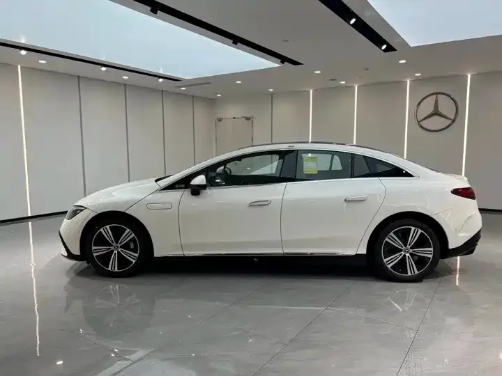 Mercedes-Benz EQE 2025 из CN, фото 4