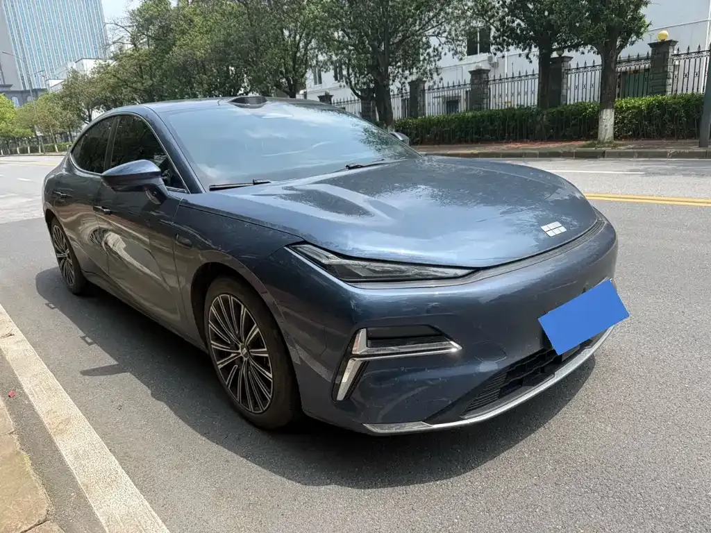 Geely Galaxy Xingyao 8 2025 из CN, фото 6