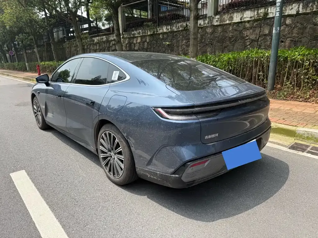 Geely Galaxy Xingyao 8 2025 из CN, фото 4